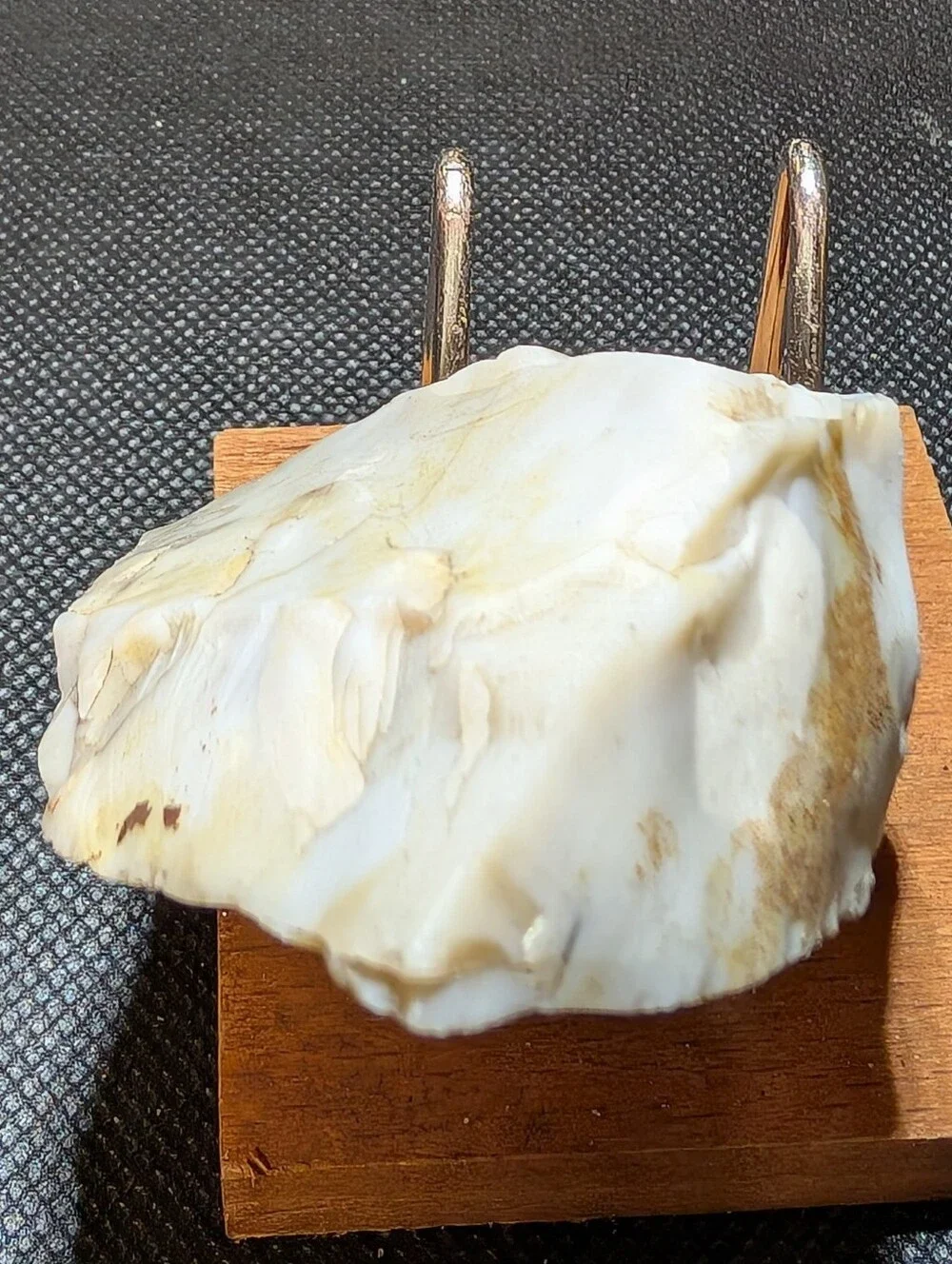 Raw White 